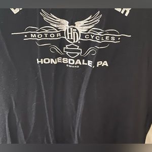 Harley Davidson simple 3/4 sleeve Tee with white lettering.